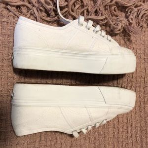 Superga platform sneaker
